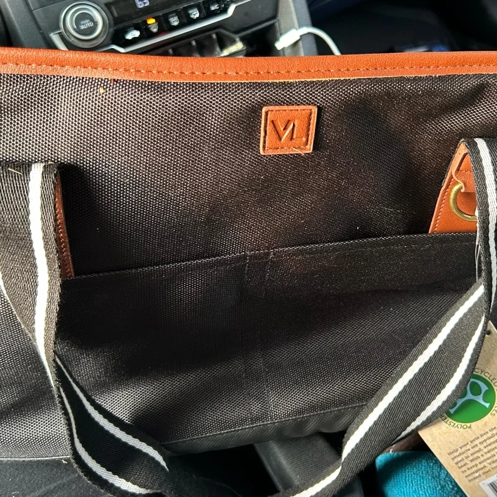 Pet carrier